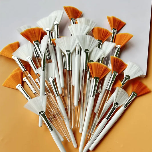 Fan Shape Multifunctional Brushes